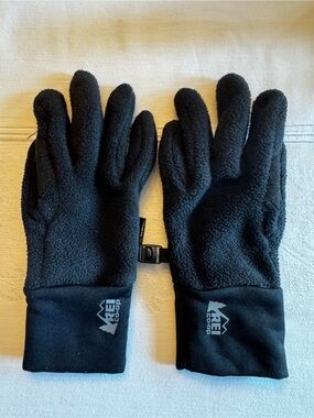 REI Women’s Black Polartec Fleece Gloves